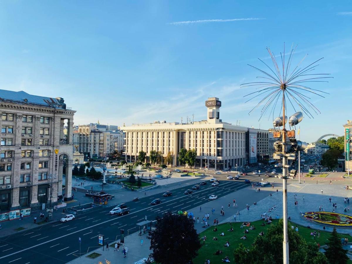 Amazing View Of Independence Square Apartment Kyiv Exterior photo